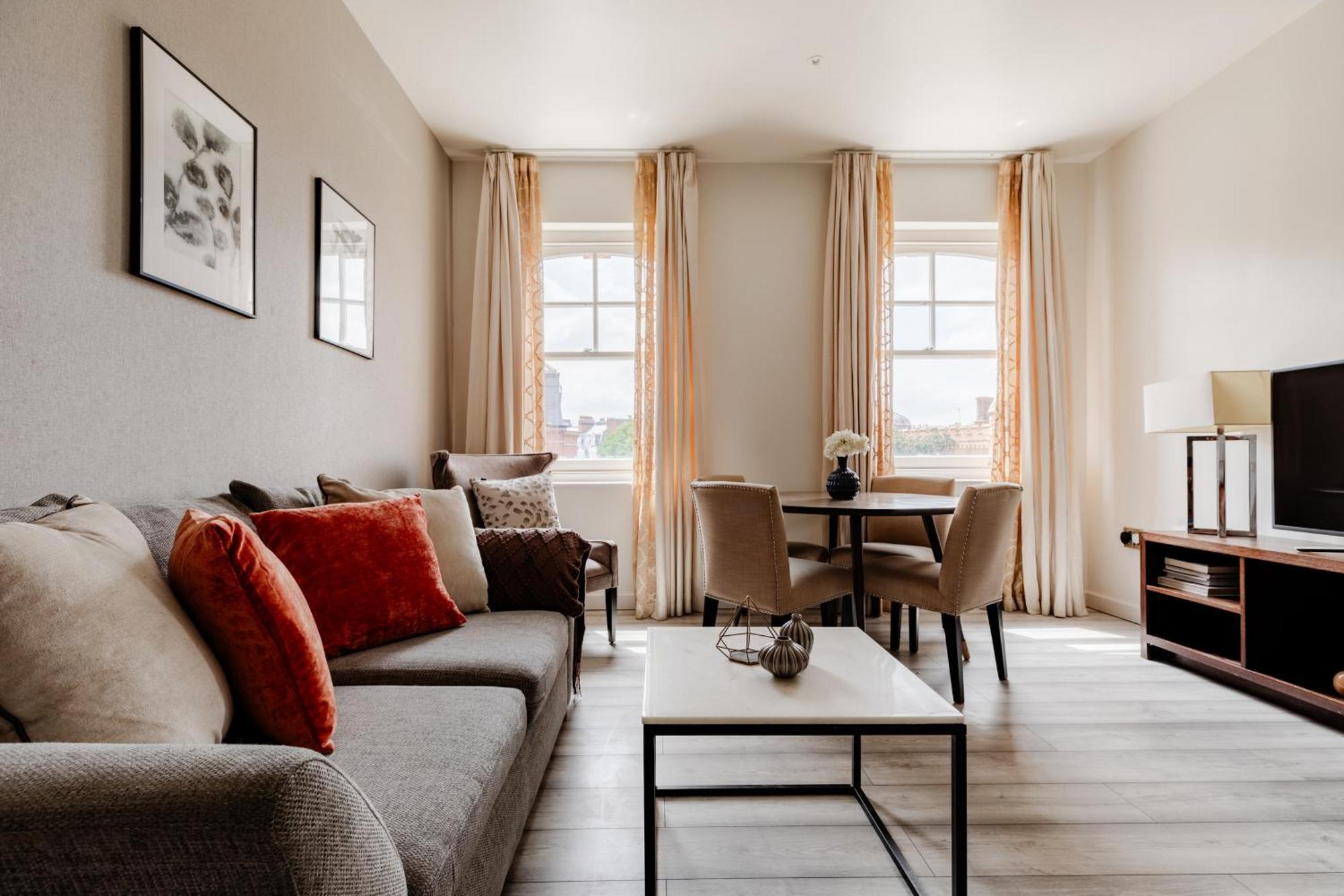 High Street Kensington Apartments London Exterior photo