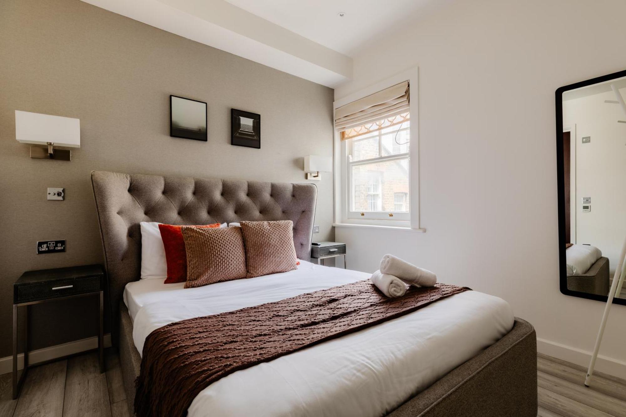 High Street Kensington Apartments London Room photo