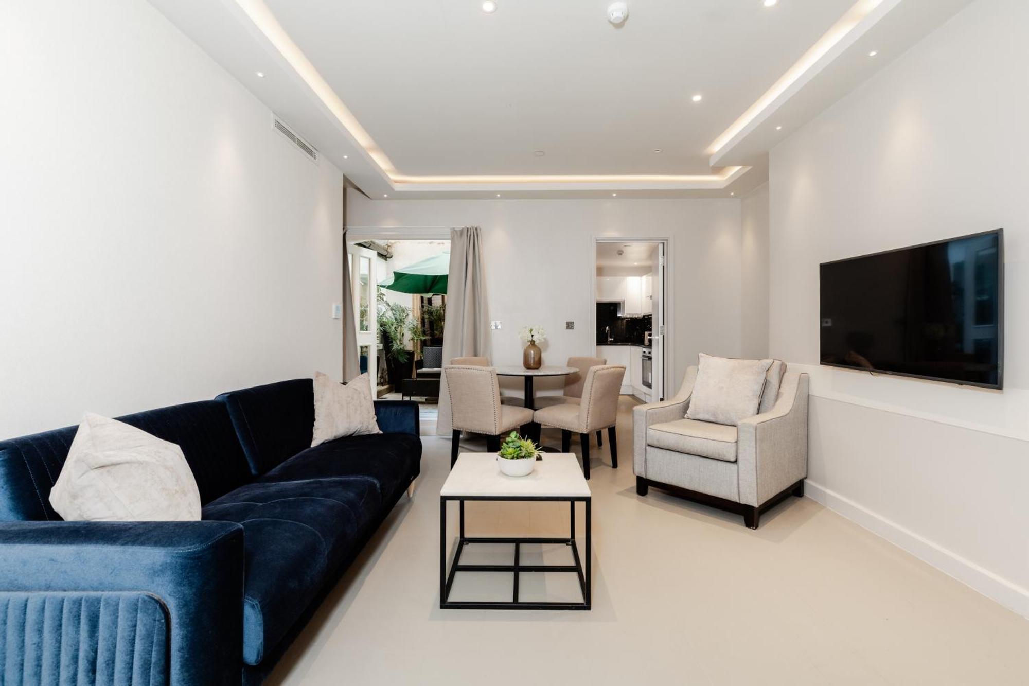 High Street Kensington Apartments London Room photo